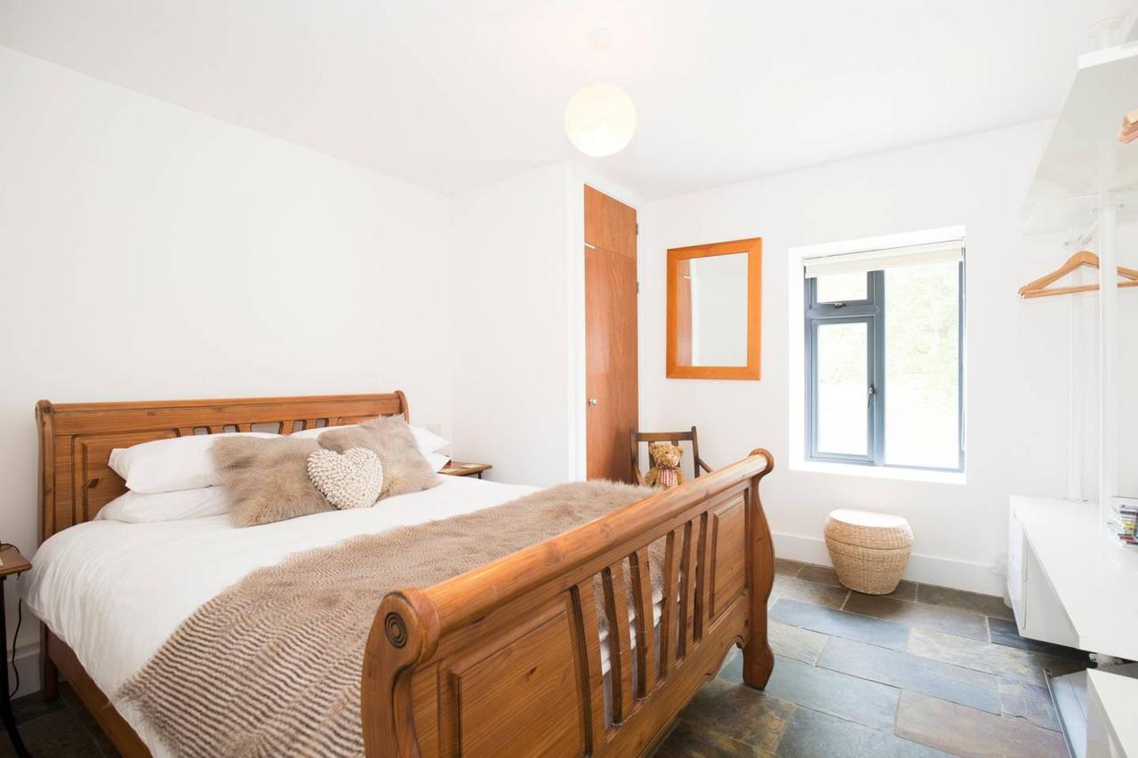 South Cottage - Rural Gem In The Heart Of The Sussex Countryside Twineham Esterno foto