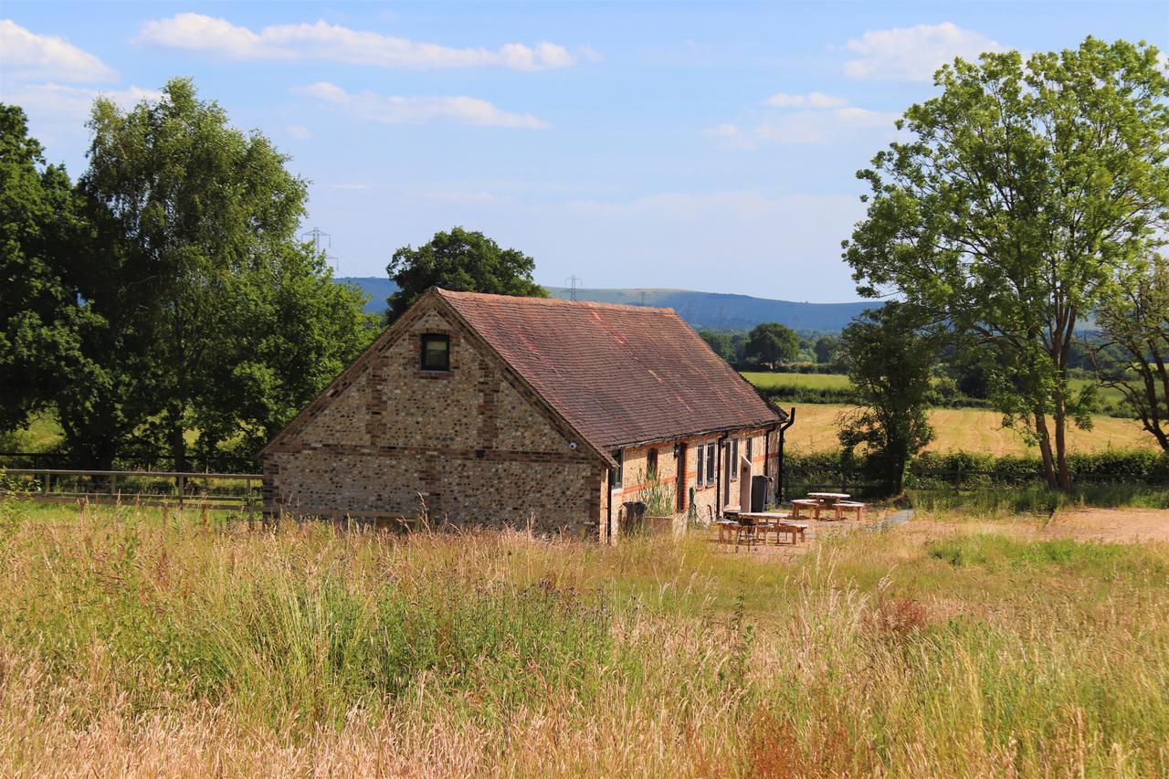 South Cottage - Rural Gem In The Heart Of The Sussex Countryside Twineham Esterno foto